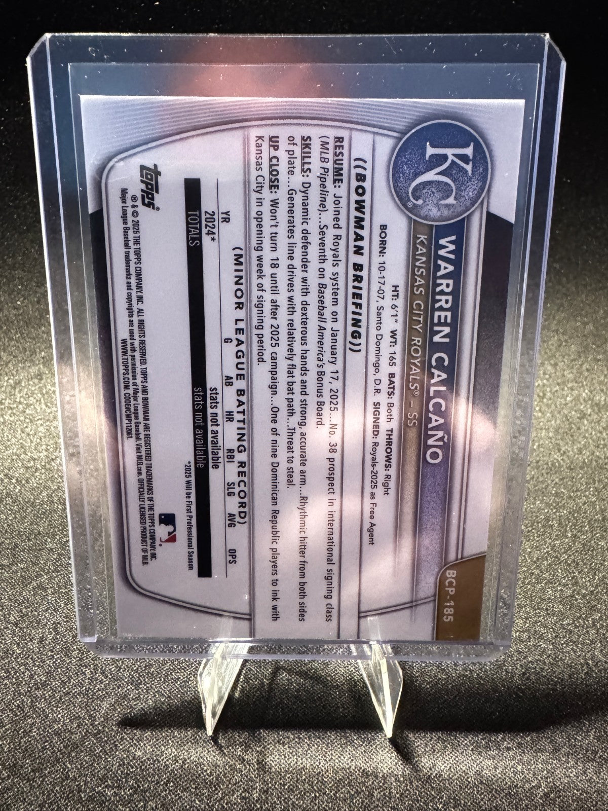 2025 Bowman Chrome - Prospects Warren Calcaño #BCP-185 Green Shimmer 24/99 (RC)