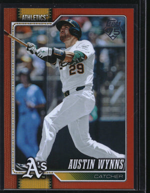 2026 Topps #590 Austin Wynns Orange Rainbow Foil #/25